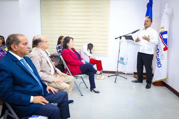 Departamento Aeroportuario realiza conversatorio sobre Gestión de Calidad