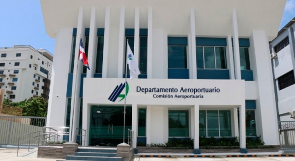 REPÚBLICA DOMINICANA PROMUEVE EN FERIA INTERNACIONAL FACILIDADES PARA LA AVIACIÓN PRIVADA